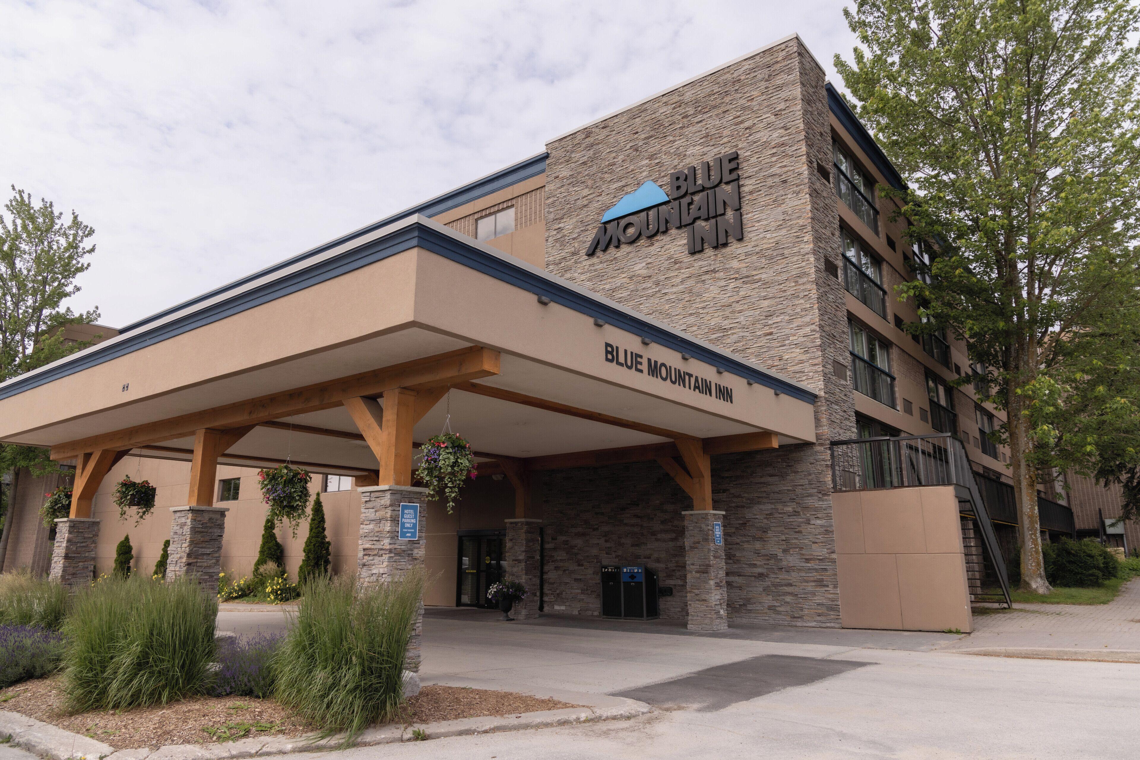 BLUE MOUNTAIN RESORT | ⋆⋆⋆⋆ | BLUE MOUNTAINS, CANADA | SEASON DEALS FROM  $181